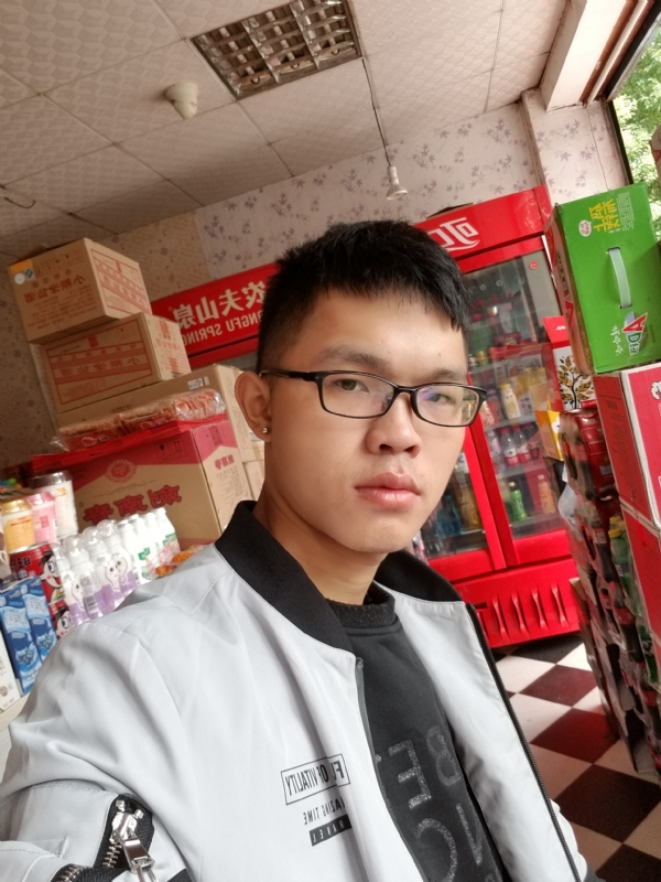 柒年的第一张照片--厦门中老年相亲网