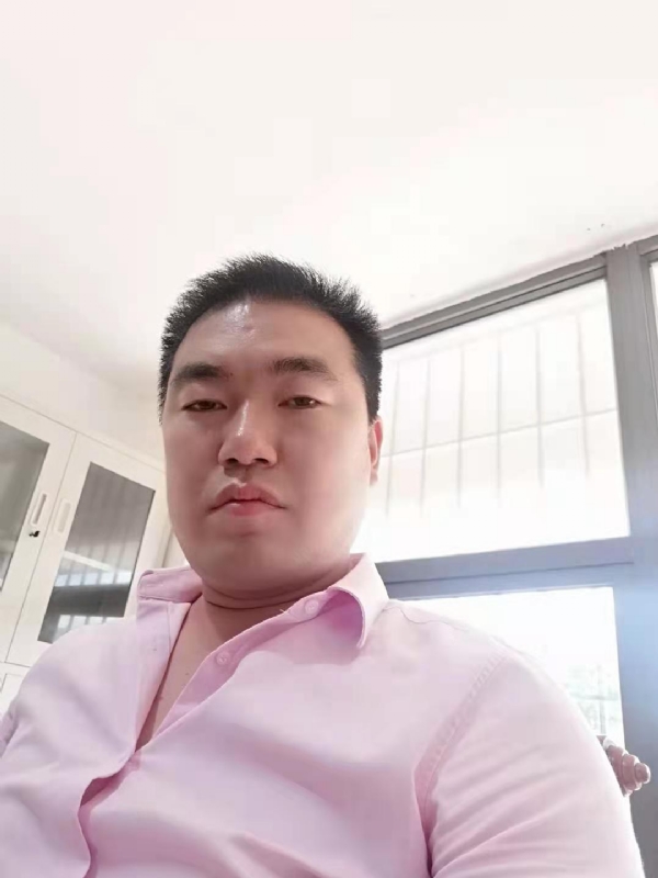 命运的打拼的第一张照片--厦门中老年相亲网